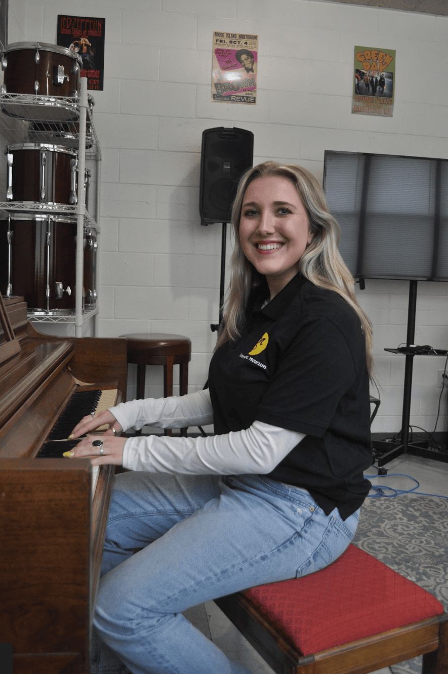 Ashton, voice and piano teacher at Michael Mingoia Music in Patchogue, NY
